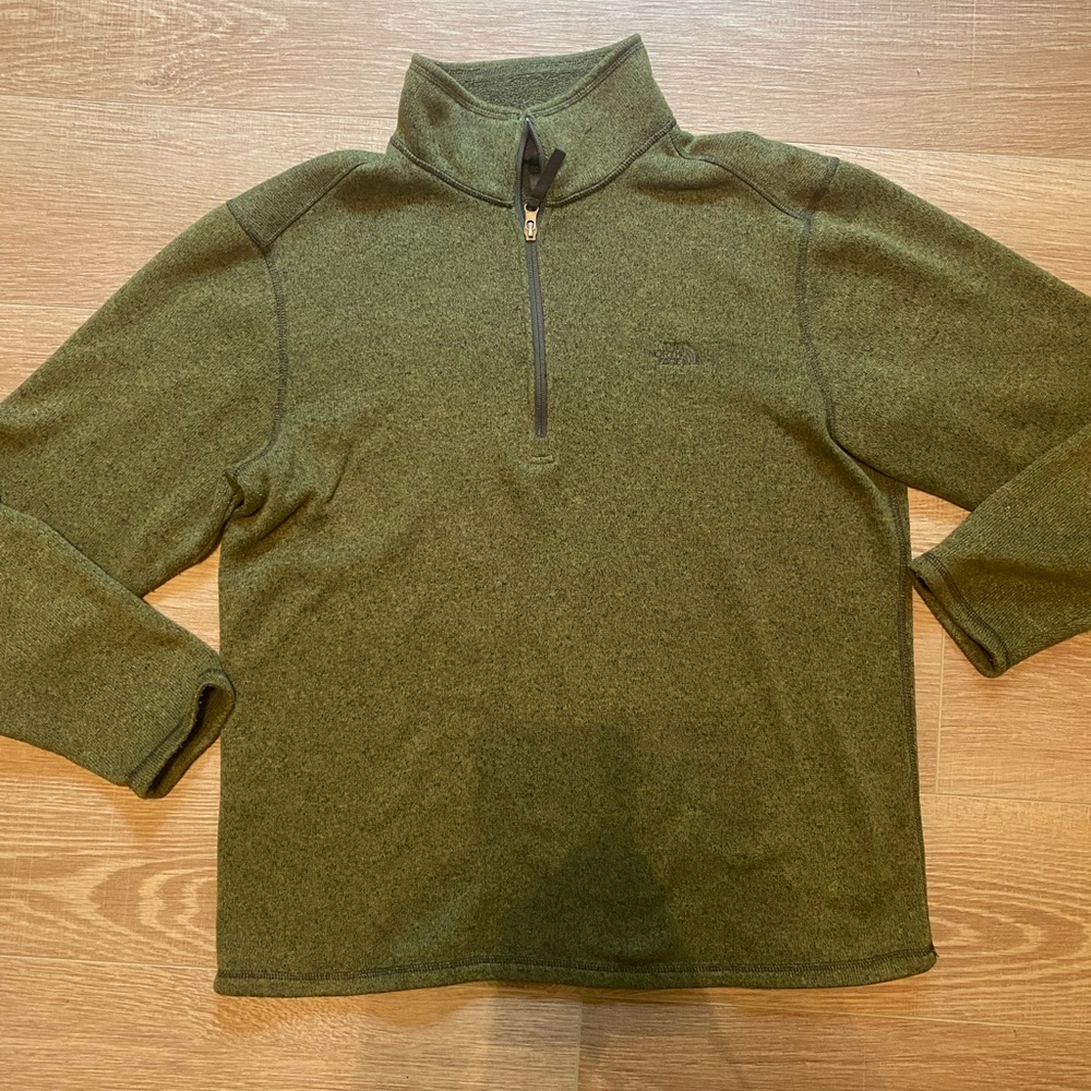 Men’s Northface Pullover